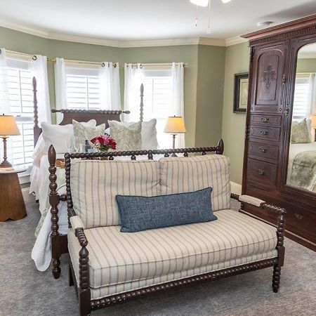 White Doe Inn Bed&Breakfast Manteo Exterior foto