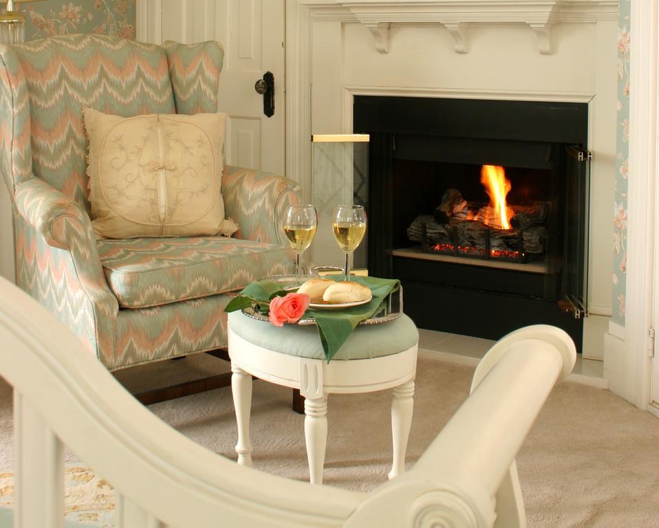 White Doe Inn Bed&Breakfast Manteo Zimmer foto