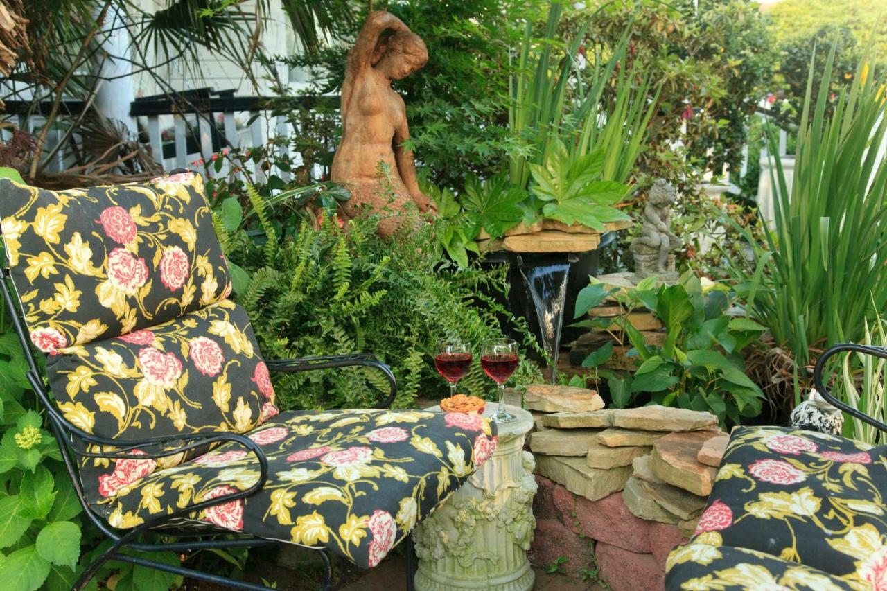 White Doe Inn Bed&Breakfast Manteo Exterior foto